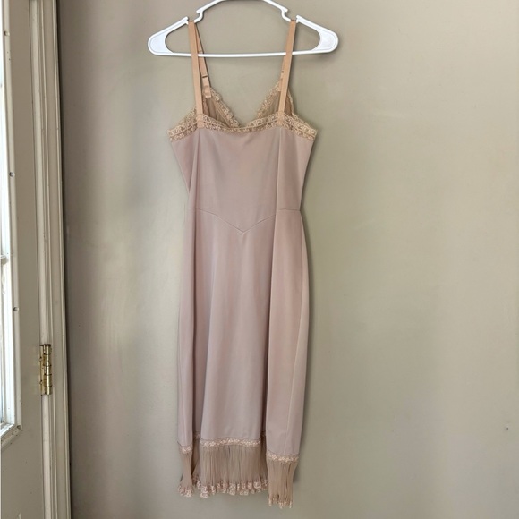 Vintage Shadowline Elegant Beige Slip Dress 34 - Picture 6 of 8